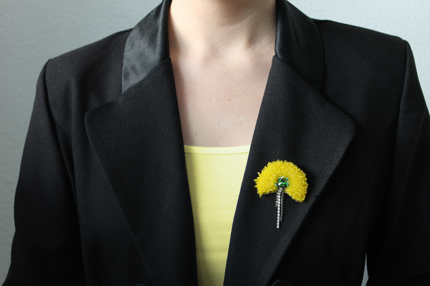 Brosche "YELLOW DANDELION"